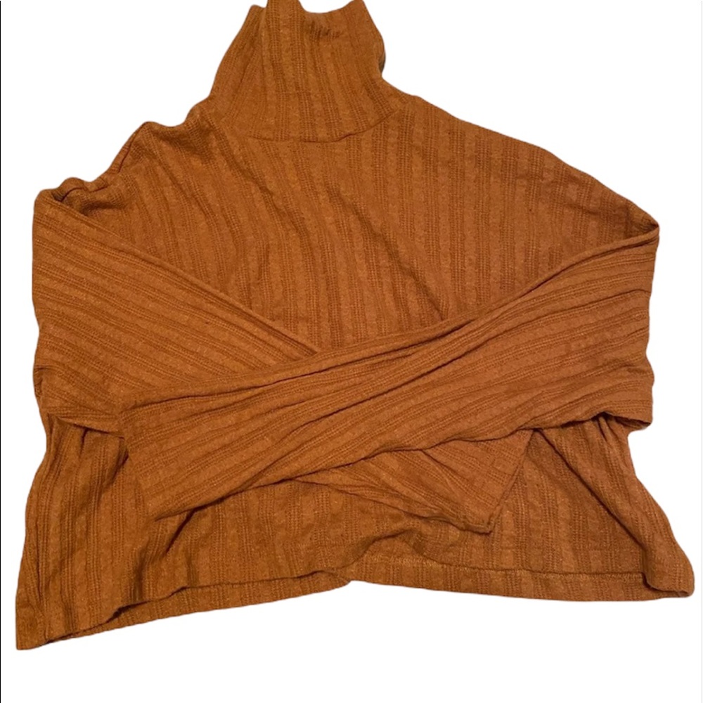 Forever 21 cropped turtleneck size L